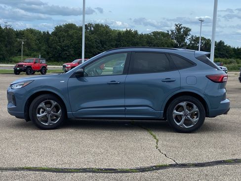 Used 2024 Ford Escape ST-Line FWD image 6