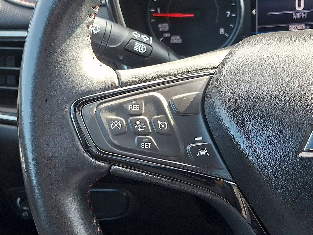 Used 2022 Chevrolet Equinox RS AWD/4WD image 32