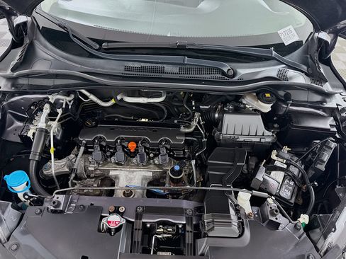 Used 2021 Honda HR-V LX image 10