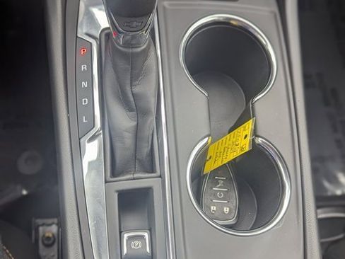 Used 2024 Chevrolet Equinox LT image 16