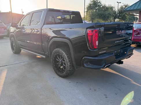 Used 2019 GMC Sierra 1500 Denali w/ Denali Carbonpro Edition AWD/4WD image 7