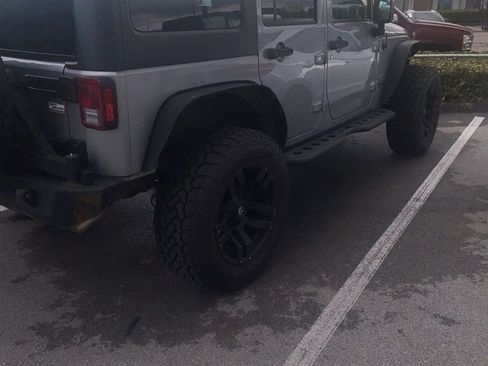 Used 2016 Jeep Wrangler Unlimited Sahara w/ Connectivity Group image 3