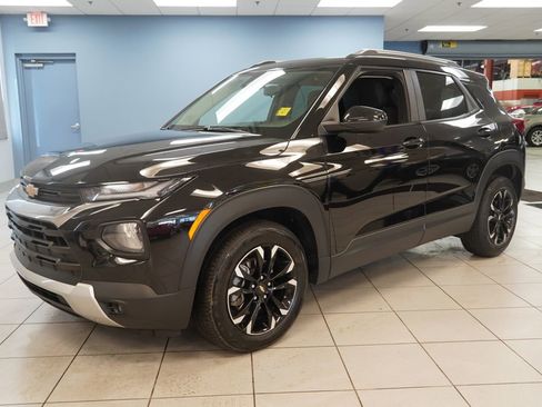 Used 2021 Chevrolet TrailBlazer LT image 27