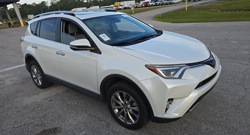 Used 2016 Toyota RAV4 Limited FWD image 3