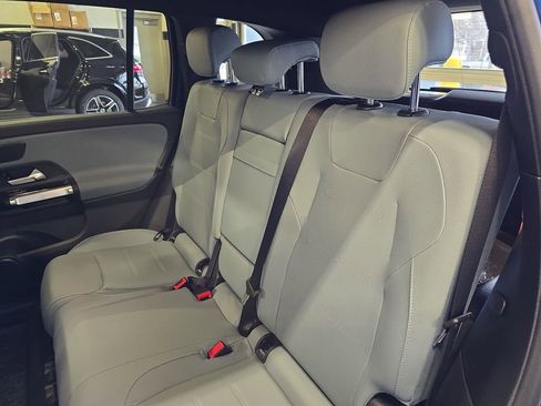New 2026 Mercedes-Benz GLB 250 image 15