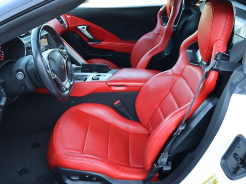 Used 2016 Chevrolet Corvette Z06 w/ 3LZ Preferred Equipment Group image 15