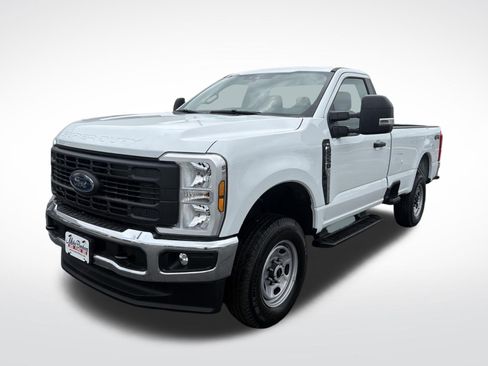Used 2025 Ford F250 XL w/ XL Chrome Package AWD/4WD image 1