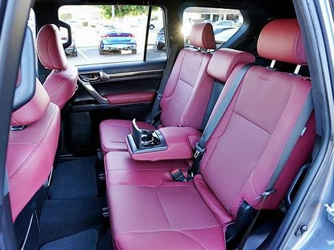 Used 2023 Lexus GX 460 Premium w/ Premium Plus Package image 18