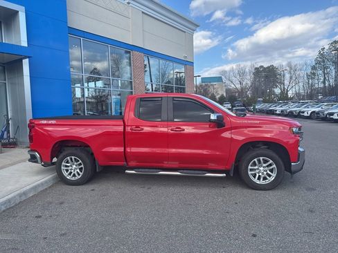 Used 2019 Chevrolet Silverado 1500 LT w/ All-Star Edition image 4
