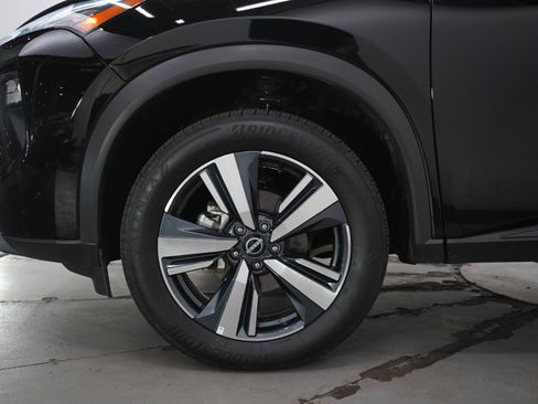 Used 2026 Nissan Rogue SL AWD/4WD image 32