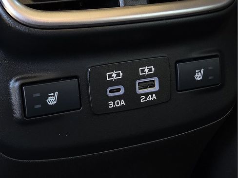 Certified 2023 Subaru Outback Limited image 11