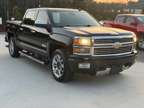 Used 2014 Chevrolet Silverado 1500 High Country w/ High Country Premium Package image 7