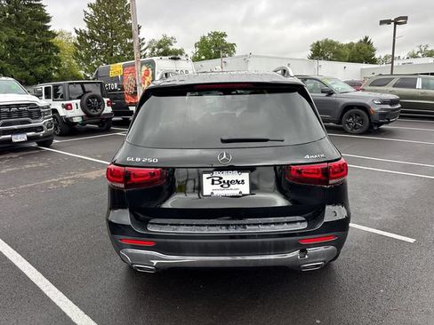 Used 2023 Mercedes-Benz GLB 250 4MATIC image 30