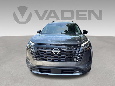 New 2026 Nissan Pathfinder SL FWD image 2