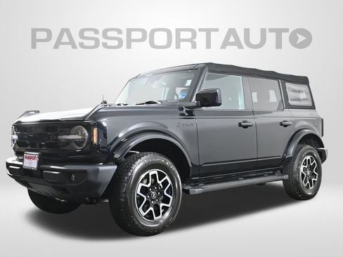 Used 2022 Ford Bronco Outer Banks image 1