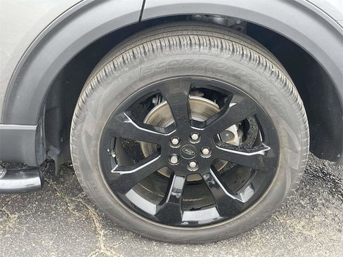 Certified 2023 Ford Explorer ST-Line w/ Class IV Trailer Tow Package image 9