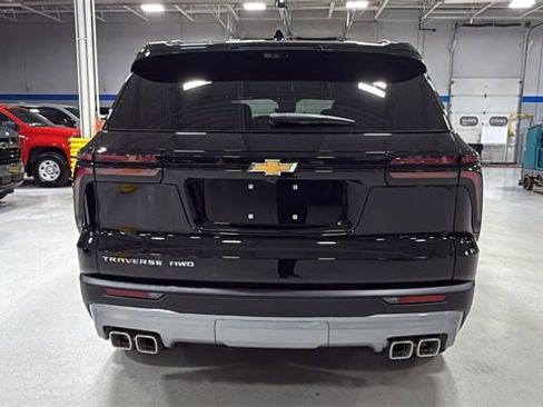 New 2026 Chevrolet Traverse LT w/ Driver Confidence Package image 5
