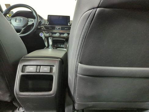 Certified 2022 Honda Accord Sport image 31