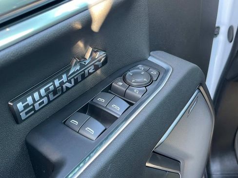 New 2026 Chevrolet Silverado 1500 High Country AWD/4WD image 26