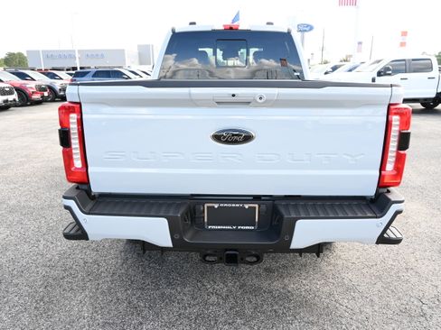 New 2026 Ford F250 Lariat w/ Black Appearance Package AWD/4WD image 4