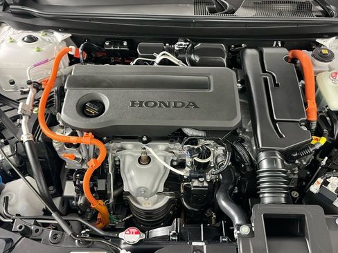 Used 2025 Honda Accord Sport image 32