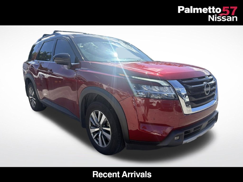 Used 2024 Nissan Pathfinder SL FWD 360° Tour