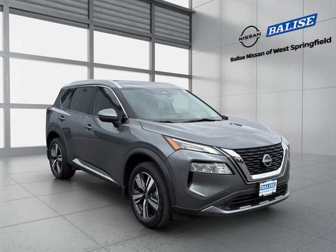 Used 2023 Nissan Rogue SL AWD/4WD image 2