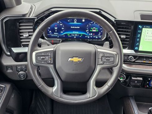 Certified 2022 Chevrolet Silverado 1500 LTZ image 6
