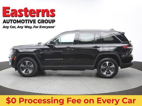 Used 2023 Jeep Grand Cherokee 4WD 4xe image 63