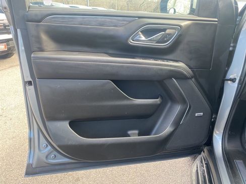 Certified 2024 GMC Yukon XL SLT w/ SLT Luxury Package image 21