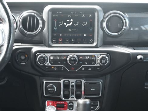 Used 2021 Jeep Wrangler Unlimited Rubicon AWD/4WD image 50