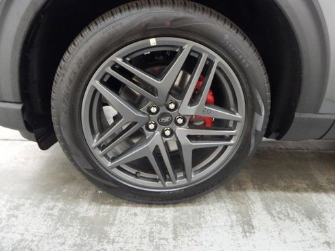 New 2025 Ford Explorer ST-Line w/ Premium Package image 12