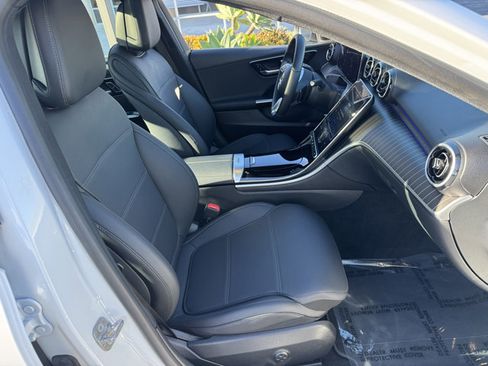 Used 2024 Mercedes-Benz C 300 Sedan image 6