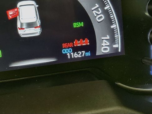 Used 2025 Toyota RAV4 XSE AWD/4WD image 20