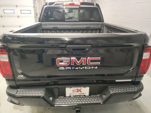 New 2026 GMC Canyon Elevation w/ Convenience Package image 20