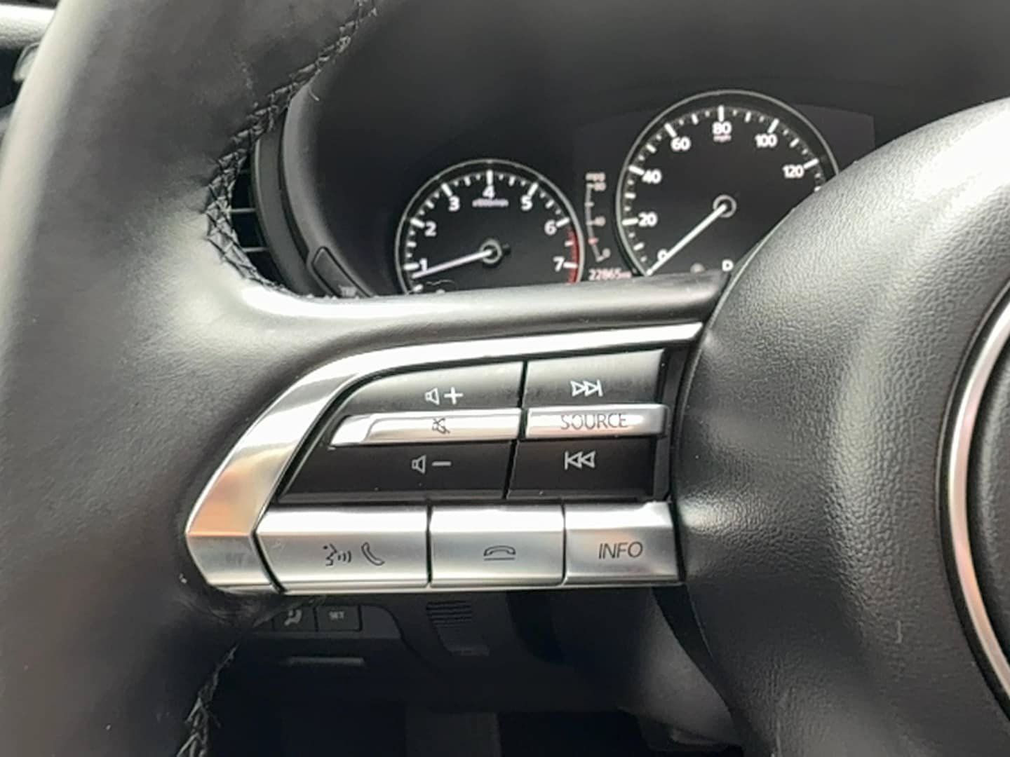 Used 2022 MAZDA CX-30 AWD 2.5 Turbo S image 19