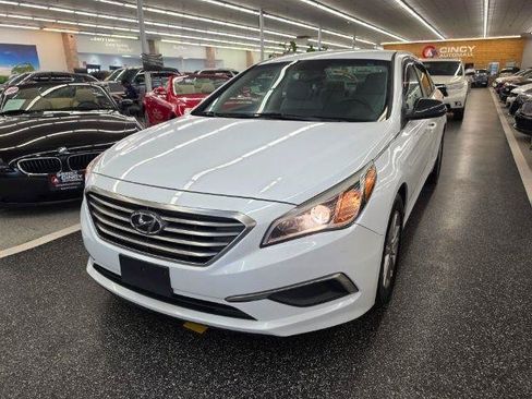 Used 2017 Hyundai Sonata ECO FWD image 1