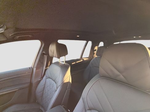 New 2026 BMW X7 xDrive40i w/ M Sport Package image 28