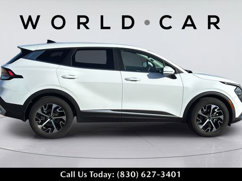 Used 2024 Kia Sportage EX FWD image 15