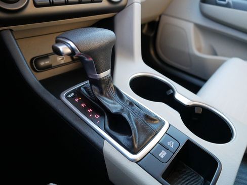 Used 2020 Kia Sportage LX w/ LX Popular Package image 24