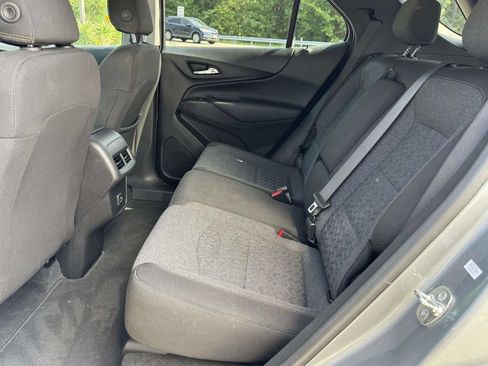 Used 2024 Chevrolet Equinox LT FWD image 18