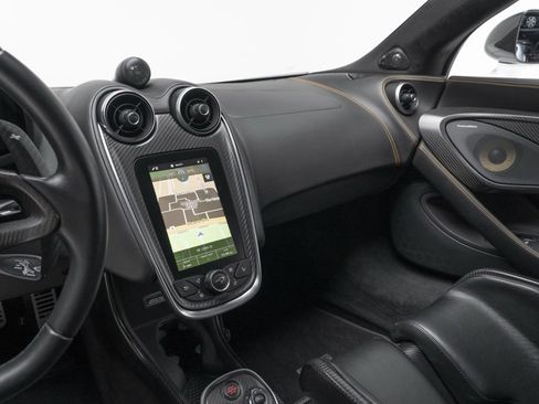 Used 2019 McLaren 600LT image 19