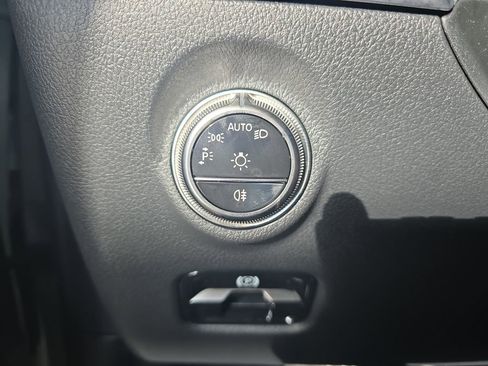 New 2026 Mercedes-Benz C 300 C 300 image 26