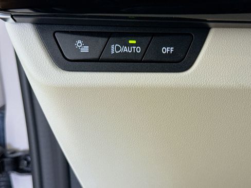 Used 2026 BMW X1 xDrive28i w/ Convenience Package AWD/4WD image 10