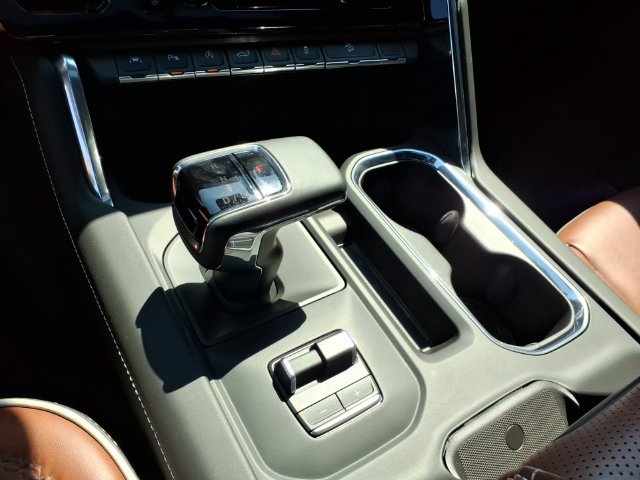 Used 2025 GMC Sierra 1500 Denali Ultimate AWD/4WD image 14