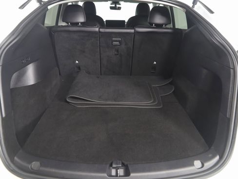 Used 2021 Tesla Model Y Long Range image 47