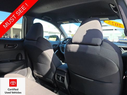 Used 2025 Toyota Corolla Cross AWD Hybrid image 16