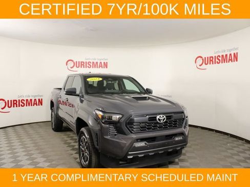 Used 2024 Toyota Tacoma TRD Sport w/ TRD Sport Upgrade Package AWD/4WD image 11