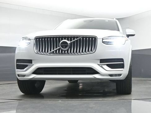 Used 2024 Volvo XC90 B6 Ultimate w/ Protection Package Premier AWD/4WD image 40