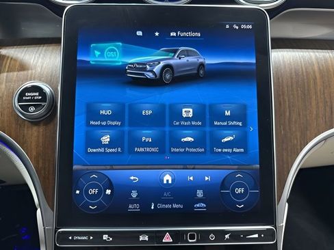 Used 2023 Mercedes-Benz GLC 300 4MATIC image 23